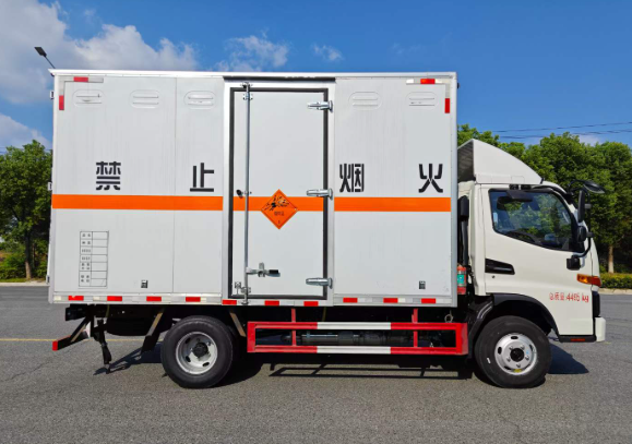 鄂伦春2025年第三批民爆行业安全生产典型执法案例